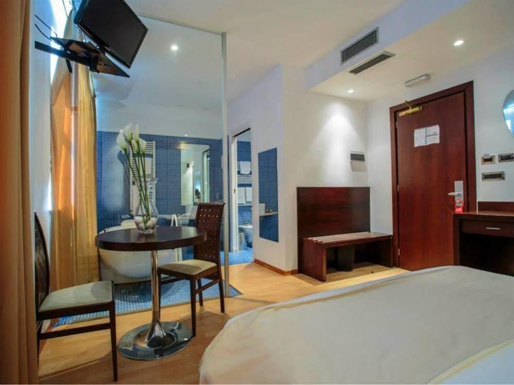 Aston Hotel Pino Torinese